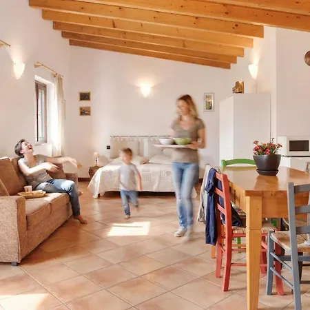 Classic Xl - Spazioso Per Famiglie Nelle Langhe Con Piscina Farm stay Vesime